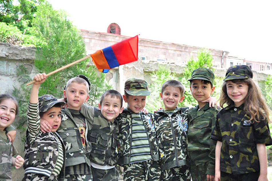 Ակամա ոազմականացում