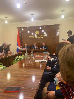 Արյամբ շաղախված հողը չի վաճառվում