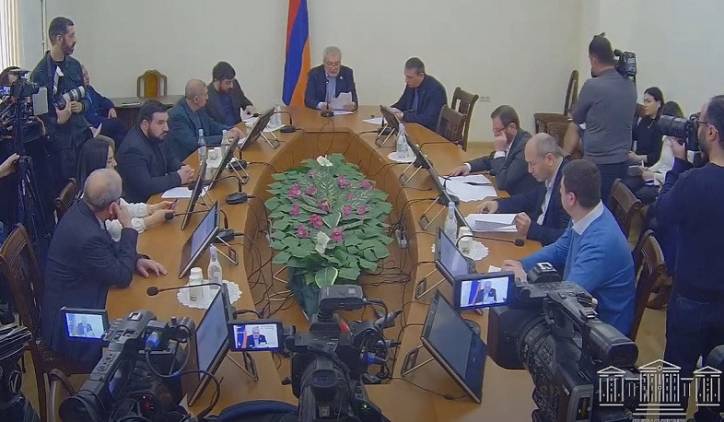 «Հրապարակ». Կգործի՞ արդյոք քննիչ հանձնաժողովը