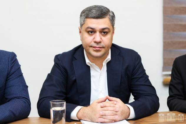 Արցախում որոշ շրջանակներ տարակուսած են Հայաստանի իշխանությունների պահվածքից