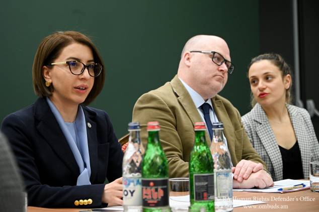 «Հրապարակ». Ազգայնական Թաթոյանին փոխարինեց եվրոպական արժեքներ պրոպագանդող Գրիգորյանը