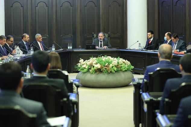 «Հրապարակ». Փաշինյանն ամեն ինչ գաղտնագրում է
