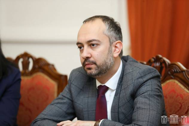 «Հրապարակ». Աղաջանյանը դա նկատի չի ունեցել