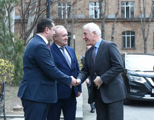 «Հրապարակ». Բաղձալի հանդիպումը կայացավ