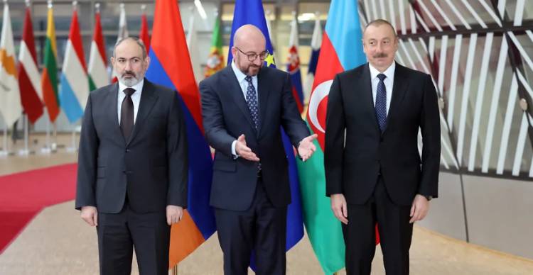 Հաշտեցրին անհաշտելիի հետ