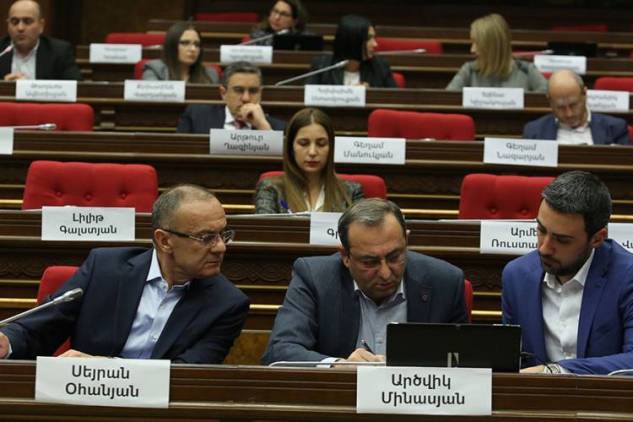 «Հրապարակ». Ընդդիմության լիդերները որոշել են ակտիվանալ և վերցնել էստաֆետը