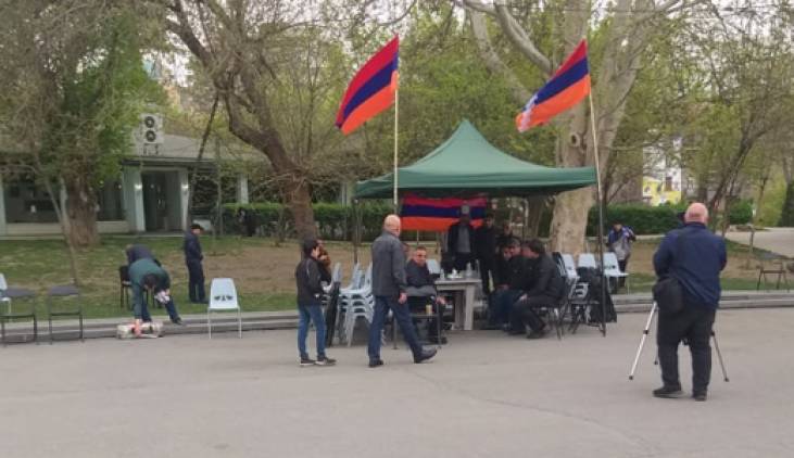 «Հրապարակ». Իսկ որտե՞ղ են Արցախցի գեներալները