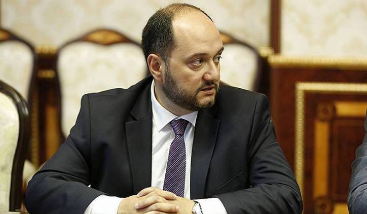 «Հրապարակ». Կայքի ադմինը Արայիկ Հարությունյա՞նն է