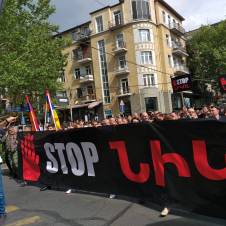 Մեկնարկեց Stop Nikol ակցիայի մասնակիցների քայլերթը Ֆրանսիայի հրապարակ