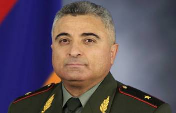 Զինվորականները պետք է գան հրապարակ եւ կոչ անեն…