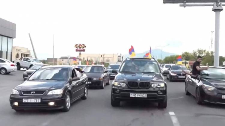 Նիկոլ Փաշինյանի հրաժարականի պահանջով ավտոերթ