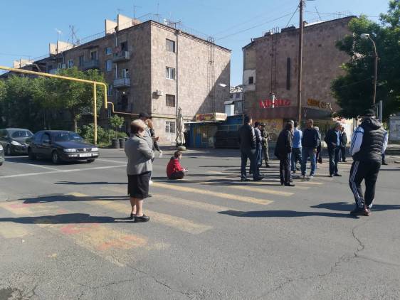 Փակել են Չեխով-Մանթաշյան խաչմերուկը