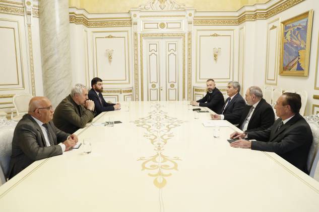 «Հրապարակ». Փաշինյանի դաշնակիցների շարքերը նոսրացել են 