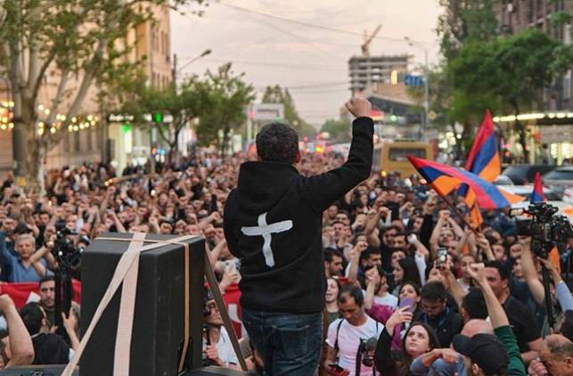 «Հրապարակ». Հեռանալ՝ վերադառնալու պայմանով