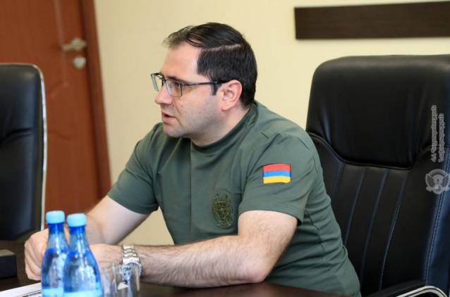 «Հրապարակ». Պարապ նախարարը