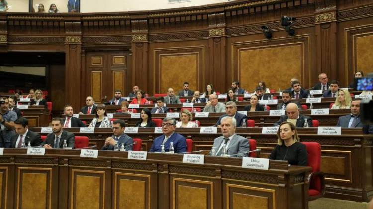 «Հրապարակ». ՔՊ-ն նիստ է արել. ինչ են քննարկել