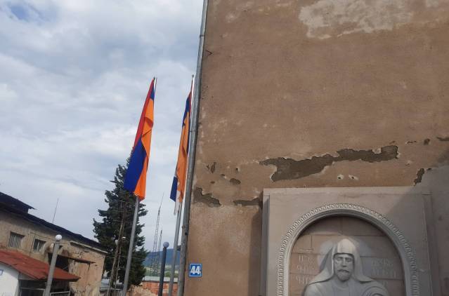 Դրոշների բարձրացում ի հակադրություն Ադրբեջանին և ի հավերժություն Արցախի (տեսանյութ)
