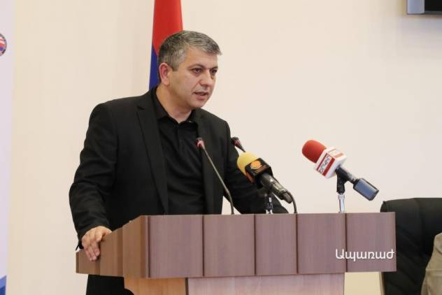 Շարժումն սկսվել է, այլևս անկասելի է այս շարժումը՝ անկախ նրանից, թե ովքեր հարթակից կխոսեն