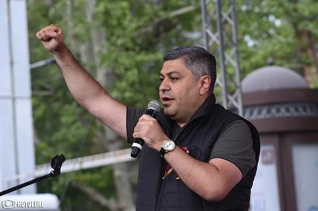 Քայլն արված է