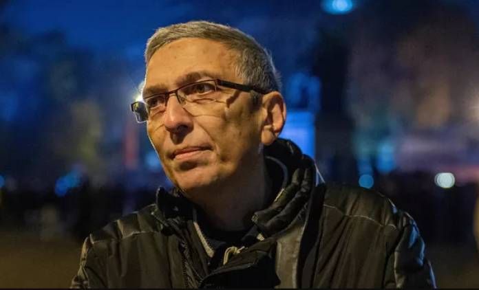 Ո՞վ է հաջորդը