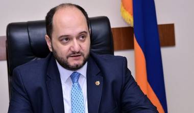 «Հրապարակ». Արայիկ Հարությունյանն իրեն «դդում» ասողներին դատի չի տալիս, դատի է տալիս «Հրապարակին»