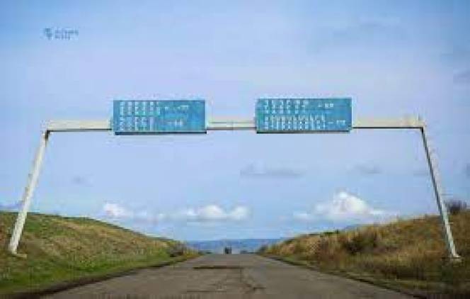 Ադրբեջանցիները սպառնում են փակել ճանապարհը