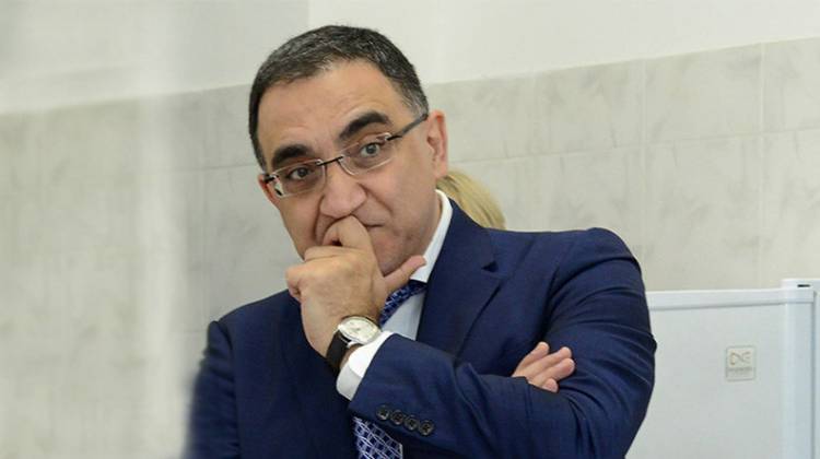 «Հրապարակ». Որոշել են Դարբինյանից սանիկի միջոցով ազատվել