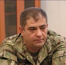 Ոնց դարձրին փնթի մեր բանակը, այդպես էլ փնթի պահում են