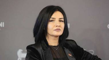 Այն ժամանակ հայրենիքի նկատմամբ ունեցած պաշտամունքով ազգը կարողացավ կանգնեցնել Տեր-Պետրոսյանին, ինչը հիմա չի ստացվում