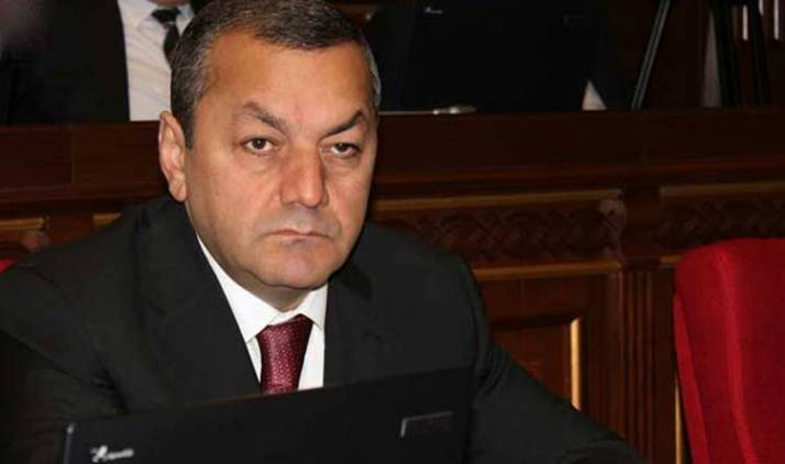 Այսօր  Արայիկ Գրիգորյանի դստեր եւ «Նեպտունի Համիկի» որդու հարսանիքն է
