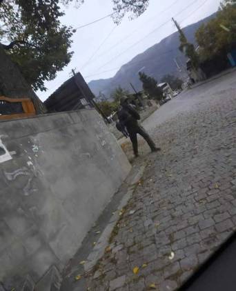 Փաշինյանի արձանը կոտրել են