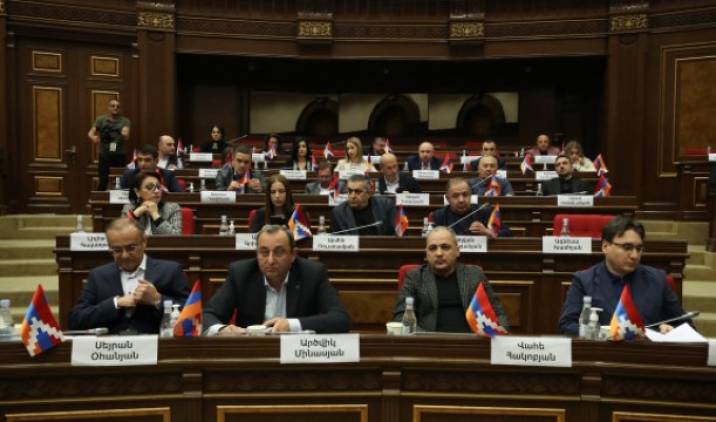 «Հրապարակ». Խորհրդարանական ընդդիմությունը հանդես կգա նոր ֆորմատով