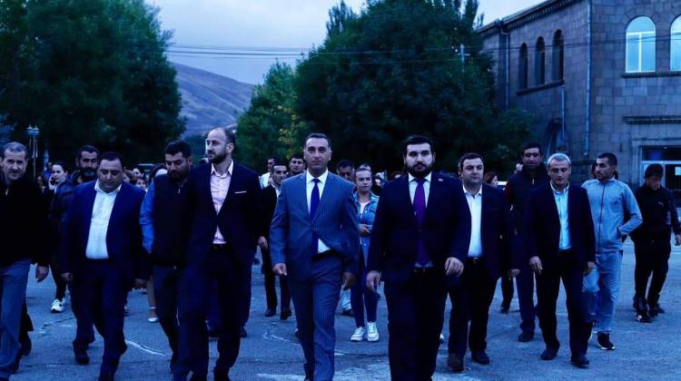 «Հրապարակ». ՔՊ դեսանտը Սիսիանում է