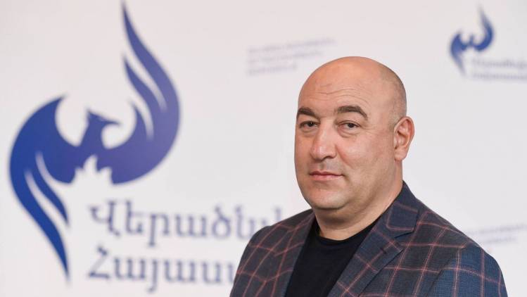 «Հրապարակ». Մանվել Փարամազյանին «կփրկի» 50+1-ը