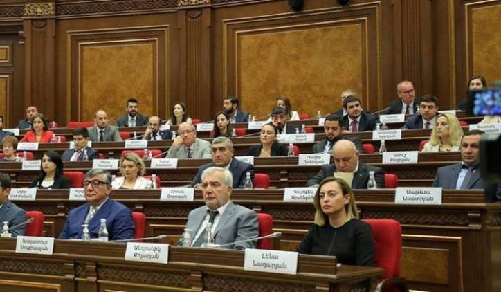 «Հրապարակ». ՔՊ-ում «ոչմիթիզականները» 15-ից 20 հոգի են