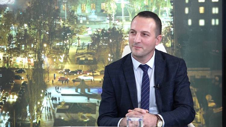 «Հրապարակ». Հավանականություն կա, որ թշնամին 3 ուղղությամբ գործողություն կնախաձեռնի