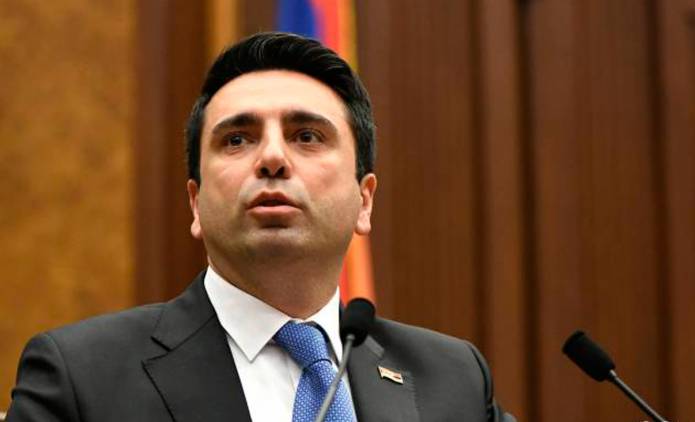 «Հրապարակ». Ալեն Սիմոնյանը որոշել է բավականին մեծաթիվ պատվիրակությամբ մեկնել Մոսկվա