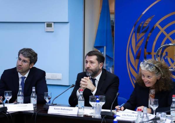 «Հրապարակ». Նիկոլ Փաշինյանը «շուստրի» քայլ է անում