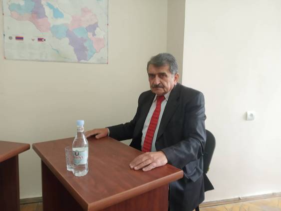 Ազգովի նման ենք հորձանուտին հանձնված տաշեղի