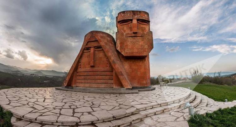 «Հրապարակ». Արցախի քաղաքական դաշտում հուժկու ակցիա են նախապատրաստում