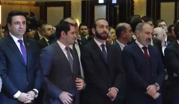 «Հրապարակ». Առավոտ կանուխ՝ համագումար 