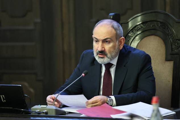 «Հրապարակ». Փաշինյանը երեկ միանգամից երկու ռեկորդ սահմանեց