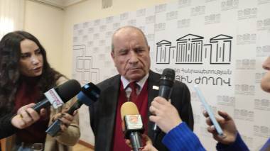 Ձեր ասած ընդդիմությունը, եթե այդքան շատ է սիրում Արցախը, թող գնա էնտեղ էլ Արցախը պաշտպանի. ՔՊ-ական պատգամավոր (տեսանյութ)