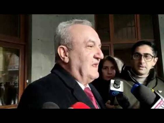 Մեր տան պատերը եթե ծակվում են, մենք էդ անցքը փակում ենք. Դումանյան (տեսանյութ)