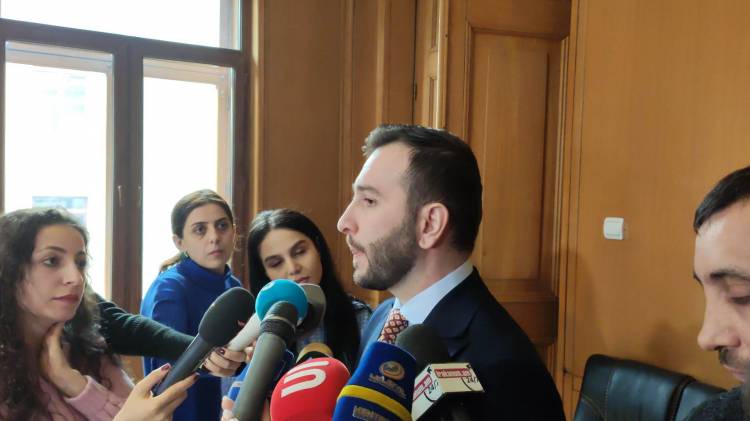 Արտահերթ նիստը կկայանա, բայց ՔՊ-ի օրակարգով. ընդդիմության տեքստը մերժվել է (տեսանյութ)