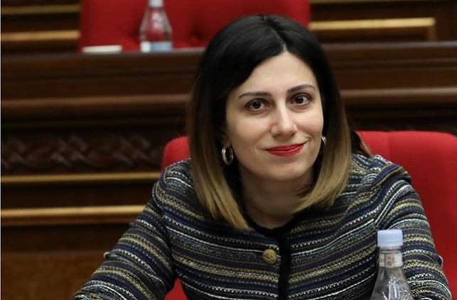 «Հրապարակ». Փոխանակ գնա հիվանդանոց, գործուղման է մեկնել