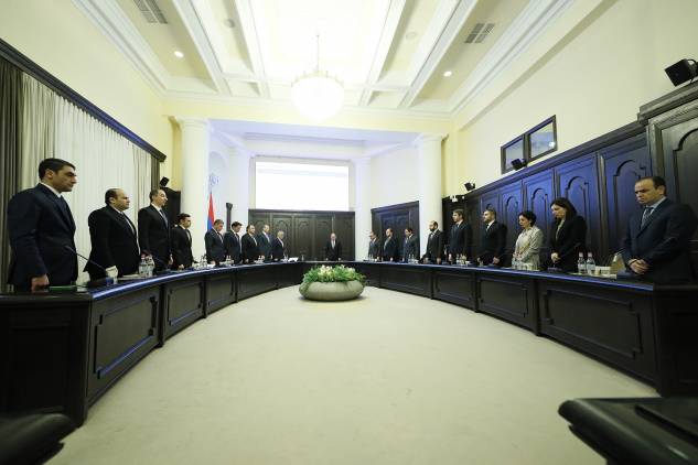 «Հրապարակ». Այս անգամ չկարողացան մեղքը բարդել նախկինների վրա, բարդեցին շարքային զինվորների վրա