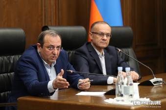«Հրապարակ». Ում ինչքանով էր հուզում Արցախի ու Լաչինի միջանցքի թեման
