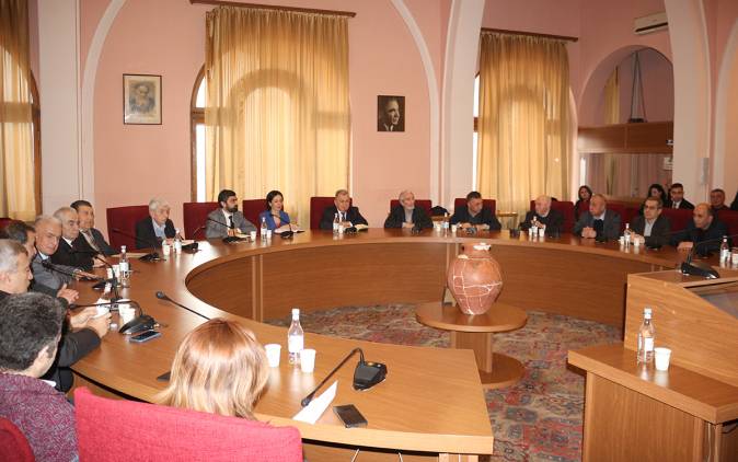 Միավորման ինչ տարբերակներ են քննարկվում ակադեմիական համակարգում
