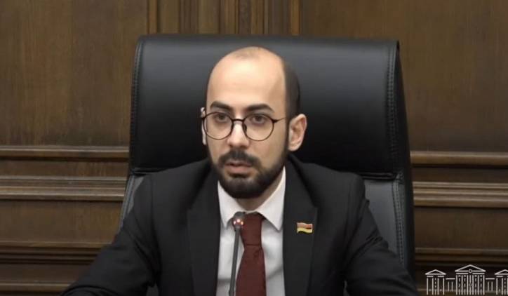 Երբեմնի լրագրող ՔՊ-ականը չուներ տրամաբանական պատասխան՝ լրագրողի հնչեցրած հարցին 